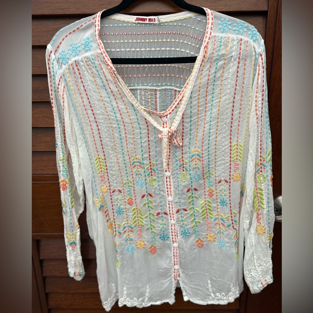 Johnny Was White Embroidered Women's Top
